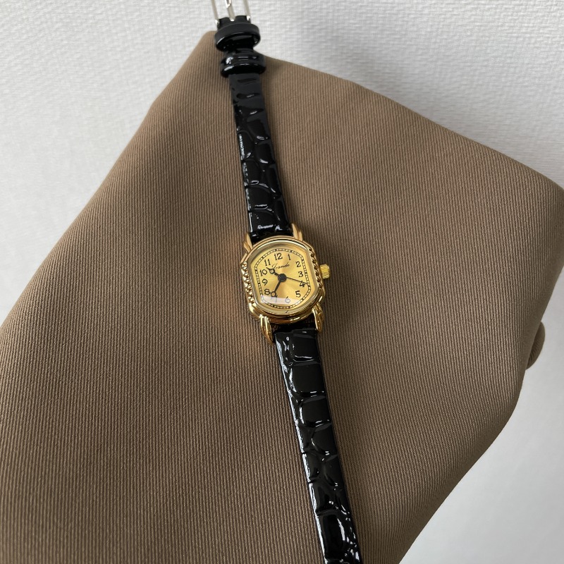 Vintage Oval Kadın Kuvars Saat - Luxury Watch Black incelemesi ve fiyatı